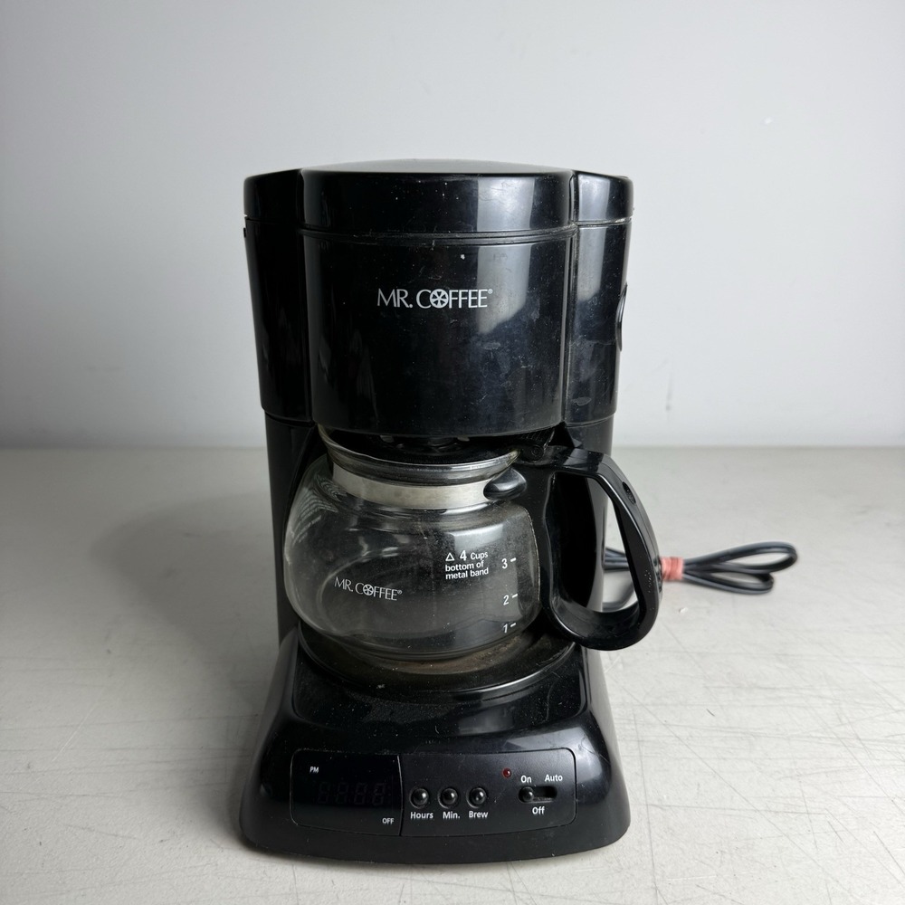 Mr Coffee/Sunbeam Programmable 4 Cup Drip Coffee Maker Brewer Model #NLX5 Black